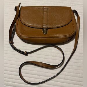 Michael Kors Charlton crossbody bag in tan pebbled leather with gold-tone!